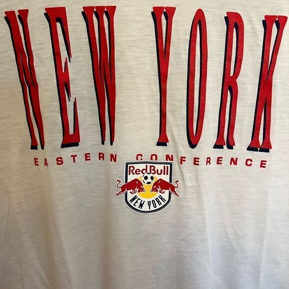 NWT Mitchell & Ness MLS The New York Red Bulls size Medium Raglan Shirt. medium - Picture 4 of 9